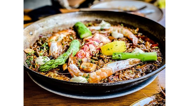 Como preparar a paella perfeita de forma fácil e deliciosa (+receitas)