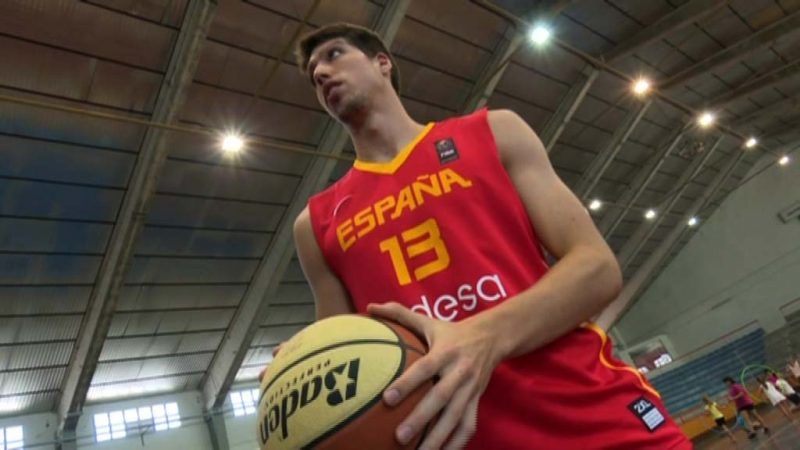 O jogador do Tortoise Jaume Sorolla, convocado para a seleção espanhola de basquete sub-22